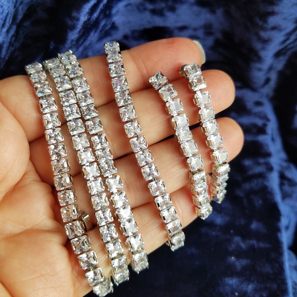 Swarovski Elements 925 Sterling Silver Princess-cut Square Tennis Bracelet NEW - Picture 8 of 9